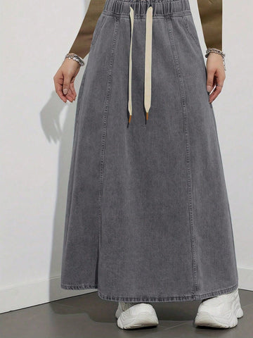 Elastic waist denim skirt