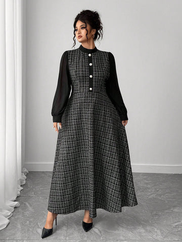Plus women’s black plaid dress
