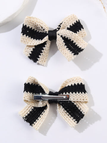 Knitted clips 2
