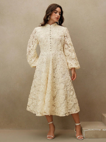 Plus lace midi dress