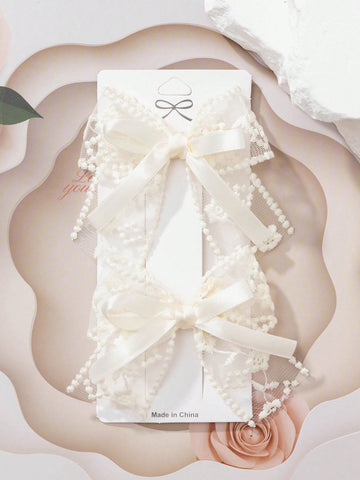 Two piece lace clips