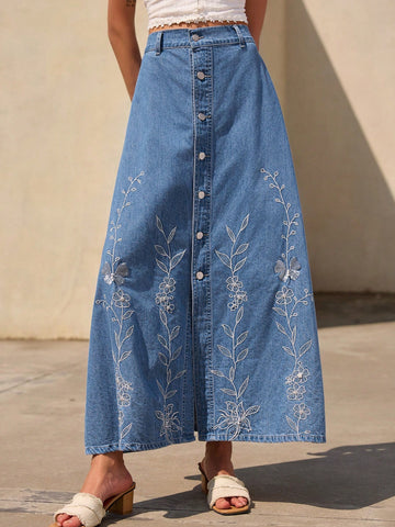Embroidered denim skirt