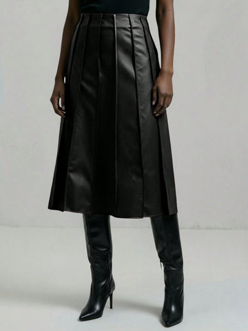 Black leather skirt