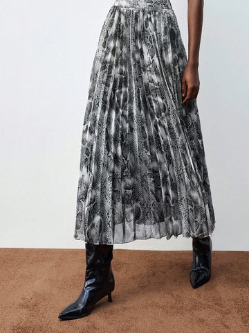 Snakeskin pleated skirt