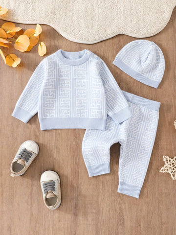 Knit baby boy set with hat