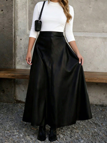 Plus leather black skirt