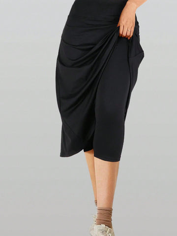 Black exercise/swim skirt with no show leggings attached