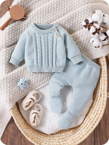 Baby blue knit set