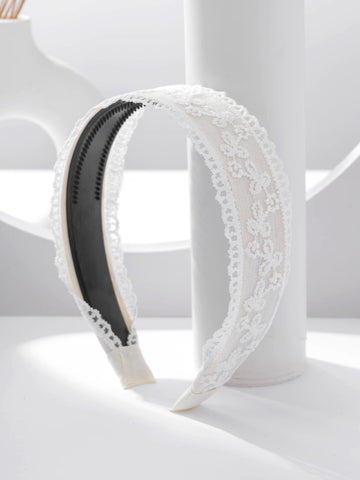 Lace headband