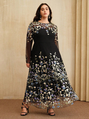 Plus applique flower dress